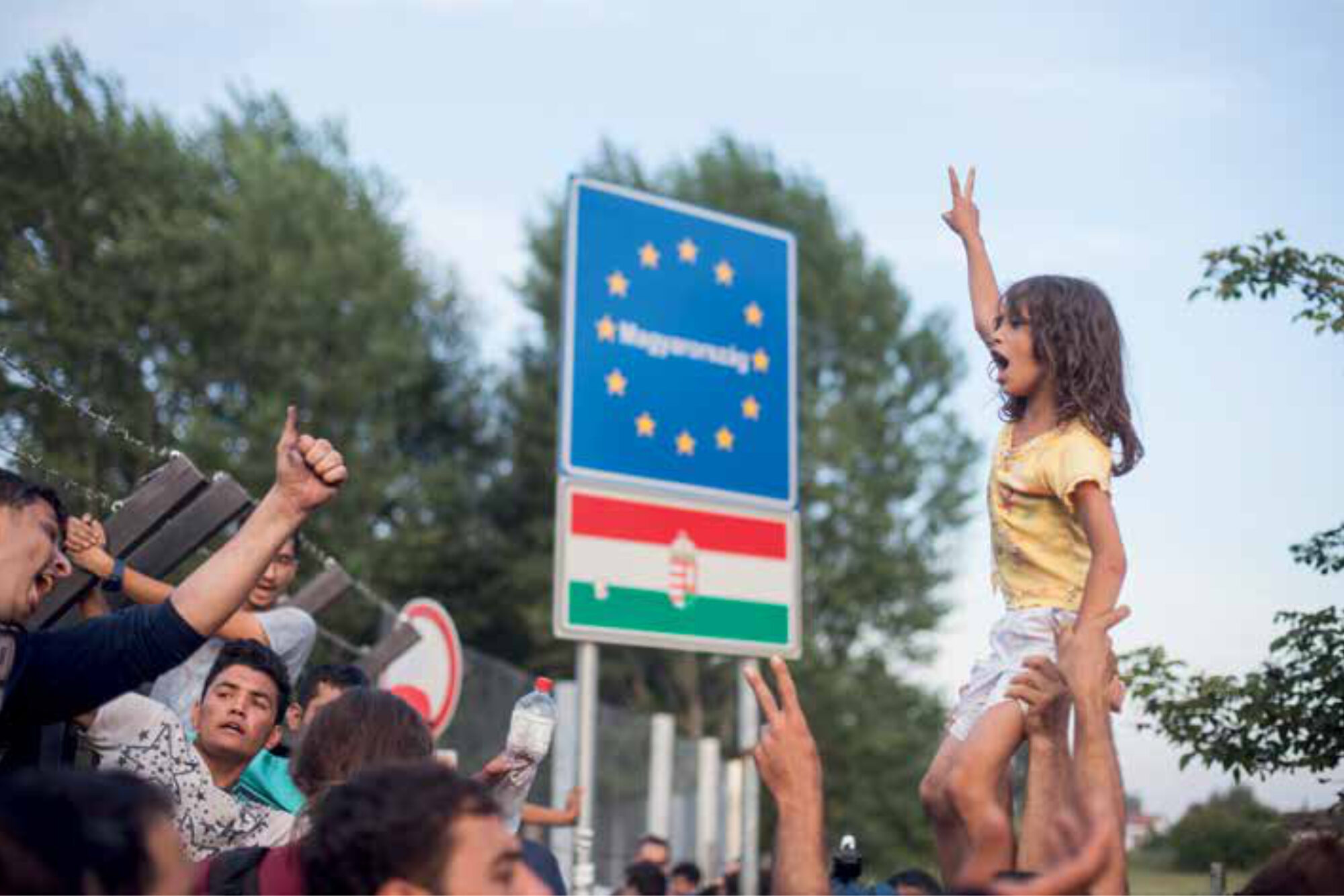 15-9-2015, Serbia. Refugees protest at the Serbia-Hungary border. (Photo UNHCR Igor Pavicevic)